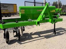 Boxed Hoeing Machine With Fertilizer