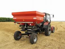 Double Disk Fertilizer Spreader