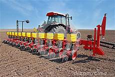 Fertilizer Sowing Machine