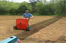 Fertilizer Spreader Machines
