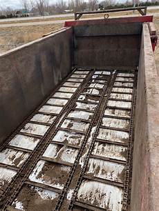 Solid Fertilizer Spreader Trailers
