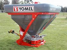 Twin Disc Fertilizer Spreader